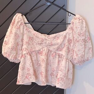 English factory textured top. Worn only once. Excellent condition. Size S.